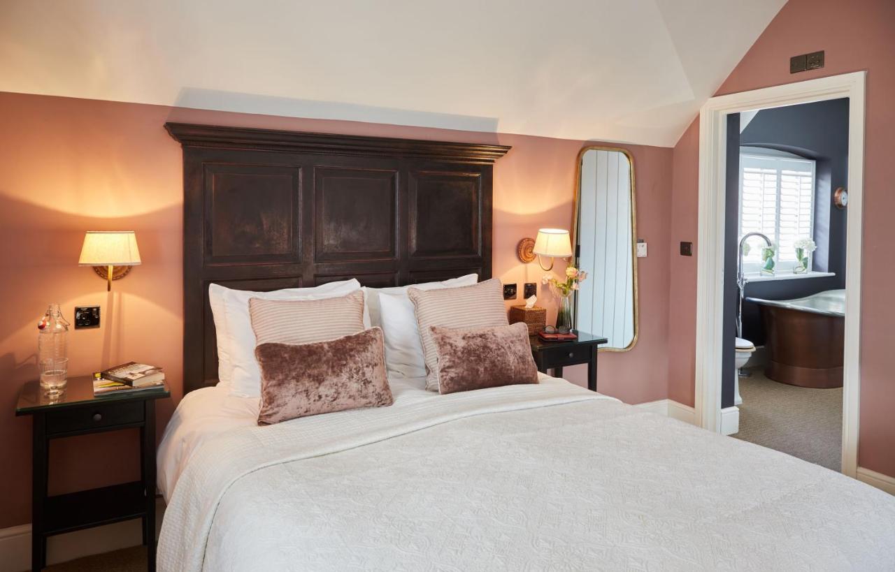 Boutique Bedrooms Торнхам Екстериор снимка